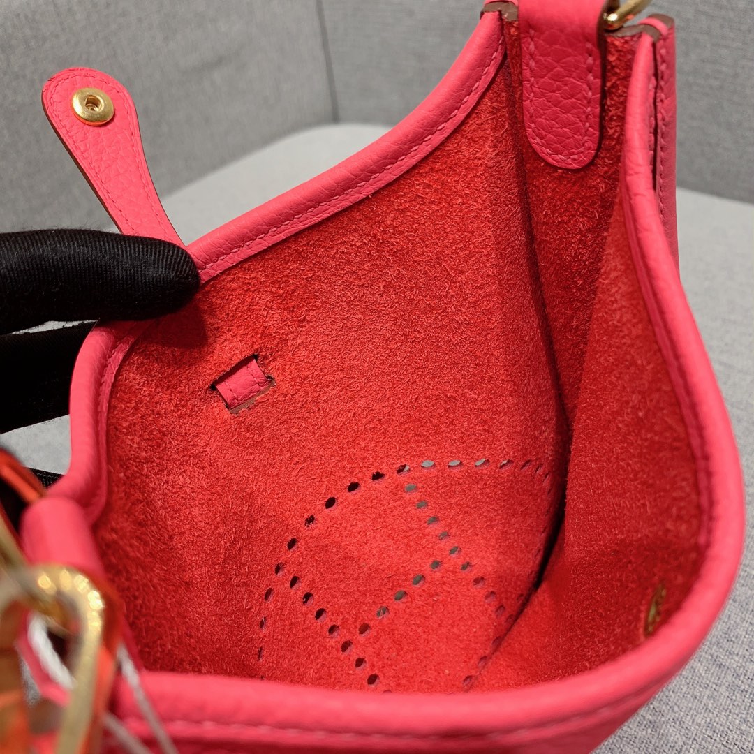 에르메스 미니 에블린16 립스틱 핑크 금장 끌레망스 가죽